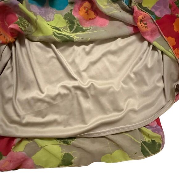 Lane Bryant~Floral print~Asymmetrical Skirt~fully lined~smocking detail~sz 18/20 - Picture 10 of 10